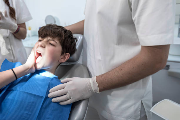 Best Dentist Open on Weekends  in Shaw Heights, CO